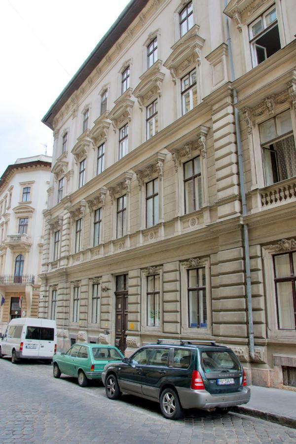 Luxury Apartment By Hi5 - Havas Street Budapest Exterior photo